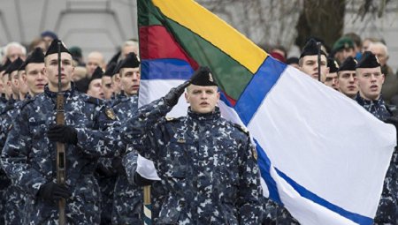 В Литве уже роют схроны