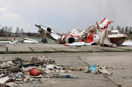 СК прокомментировал появившиеся в СМИ гипотезы о крушении Ту-154