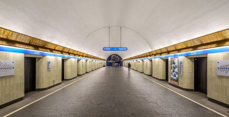 В Петербурге закрыли десять станций метрополитена