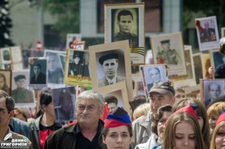 Жителей подконтрольных Украине городов Донбасса приглашают в Донецк на День Победы
