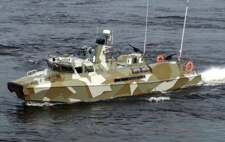 «Черноморский флот пополнился двумя противодиверсионными катерами "Раптор"» Армия и Флот