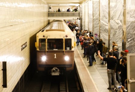 Московский метрополитен отмечает день рождения: парад поездов на кольцевой линии