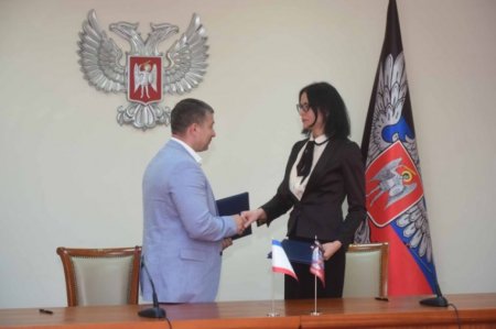 В Донецке подписали Соглашение о сотрудничестве между торгово-промышленными палатами ДНР и Республики Крым