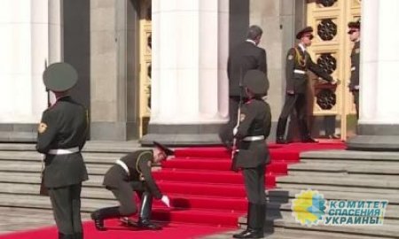 Стал инвалидом: трагичная судьба солдата, упавшего во время инаугурации Порошенко