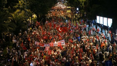 В Турции проведут дни памяти годовщины попытки госпереворота