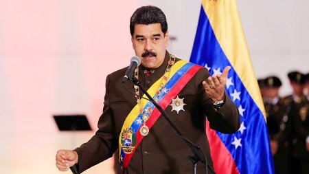 Президент Венесуэлы проведет референдум оппозиции