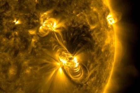 NASA зафиксировало выброс коронарного вещества на Солнце