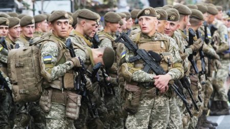 Американцы об украинской армии: Это каменный век!