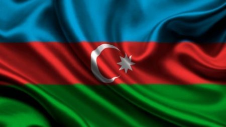 Азербайджан: прочь от национализма и либерализма