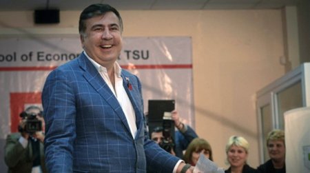Экс-губернатор Одессы Михаил Саакашвили прямиком из Днепра приехал в Запорожье