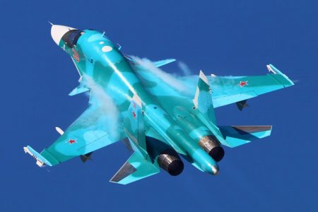 «Сухой» передал ВКС России партию фронтовых бомбардировщиков Су-34