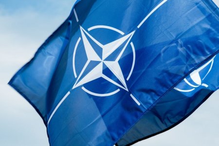 У русских не покупай: в НАТО рассказали о последствиях сделки между Москвой и Анкарой