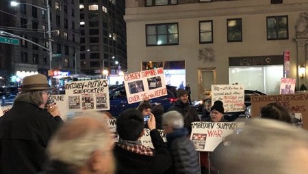 Перед выступлением Гергиева и Мацуева в Нью-Йорке прошел митинг протеста (ФОТО)