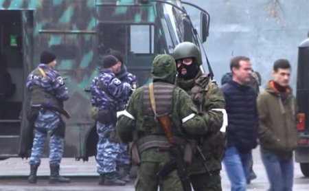 Луганск: чем завершится противостояние Плотницкого и Корнета?