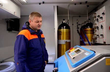 Спасатели получили мобильный водолазный комплекс на шасси КАМАЗ