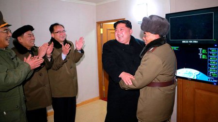 Не угроза, а предупреждение: Ким Чен Ын рассказал о «ядерной кнопке» у него на столе