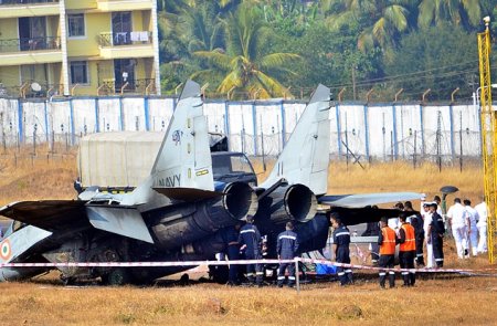Потерпел аварию корабельный истребитель МиГ-29К авиации ВМС Индии