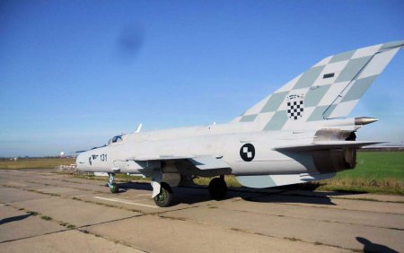 Хорватия потребовала от Украины заменить четыре "фальшивых" истребителя МиГ-21 "настоящими"