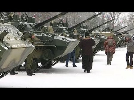 Псковская дивизия ВДВ получила батальонный комплект нового вооружения и техники БМД-4М и БТР-МДМ