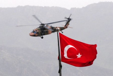 Курдские повстанцы сбили вертолет ВВС Турции
