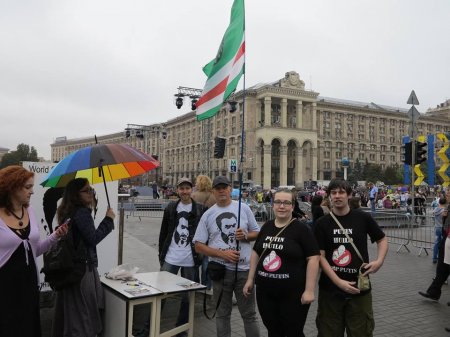 Интерпол объявил в розыск клинического русофоба, которому предоставила убежище киевская хунта