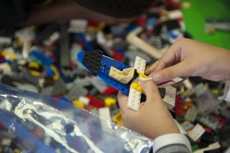 Шестиклассник собрал макет атомного реактора из Lego