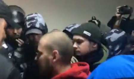 Видео: потасовка в Николаевском облсовете с участием националистов