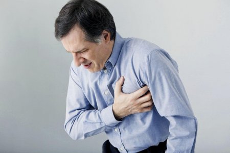 Специалисты указали три главных симптома больного сердца