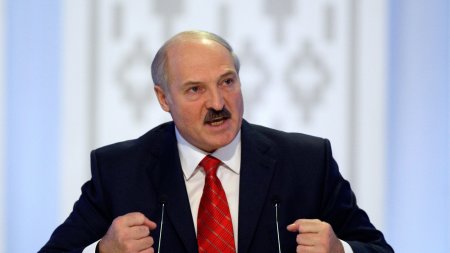 Антикризисная стратегия Лукашенко