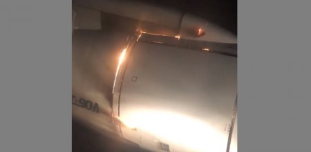Видео: У самолета загорелся двигатель после вылета из Уфы