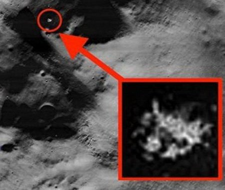 Пришельцы живут на дне кратеров: NASA годами скрывало фото инопланетных мегаполисов на Луне – уфолог