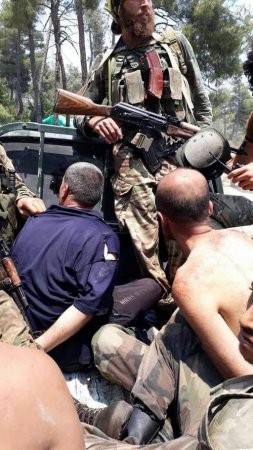 Сирийская армия отбила крупнейшую за последние полтора года атаку боевиков в Латакии