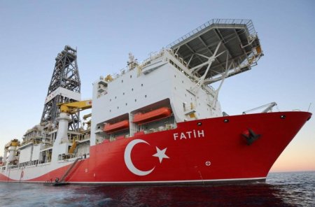 Новый поворот: Россия поможет Турции вскрыть газовую кладовую