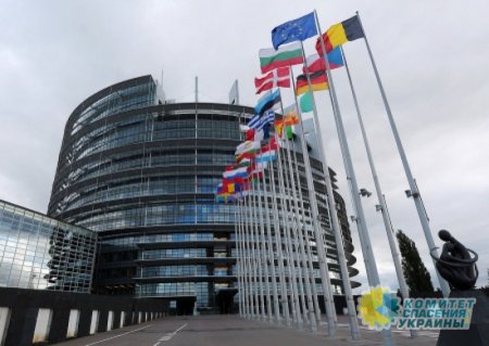Европарламент выдвинул новые обвинения в адрес России и Украины