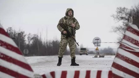 Дождались: "зимой русские танки атакуют Украину". Пётр Акопов
