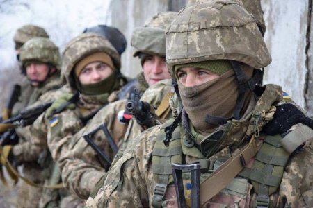 В Крыму рассказали о «копошащихся» у границ украинских военных