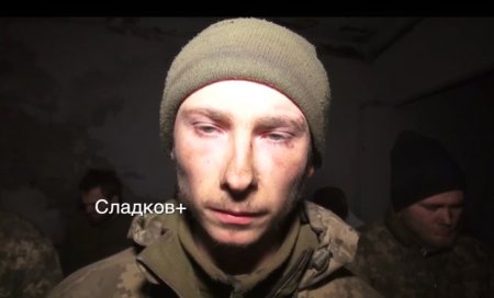 Тысячи новых украинских военных сдаются в плен в Мариуполе