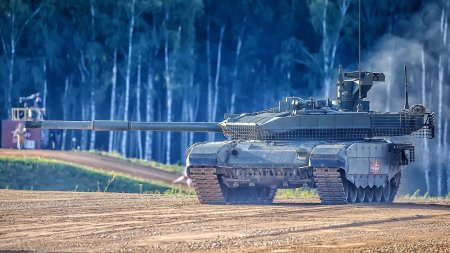 Сразу целый эшелон новейших танков Т 90М Прорыв пошла чудовищная накачка российской армии