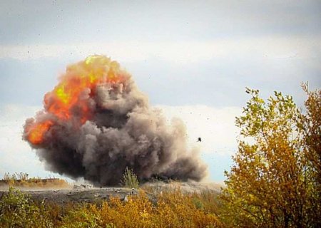 В Мелитополе сработало взрывное устройство, есть раненые (ФОТО)
