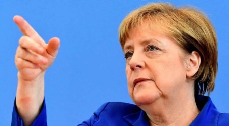 Меркель рассказала о возможном формате участия в переговорах по Украине