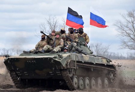 Союзные войска продолжают освобождать Марьинку (ВИДЕО)