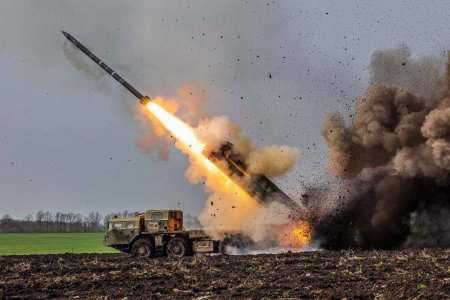 РСЗО Армии России уничтожают артиллерию ВСУ на марьинском направлении (ВИДЕО)