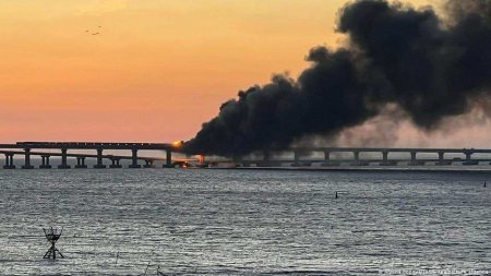 Теракт на Крымском мосту: опубликованы новые кадры передвижения фуры со взрывчаткой (ВИДЕО)