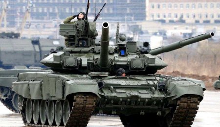 Армия ЛНР пополнилась новейшими танками (ВИДЕО)