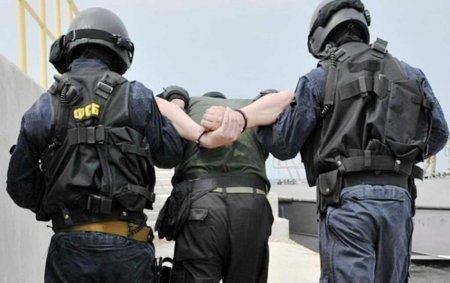 Брянские сотрудники ФСБ задержали собиравшегося воевать в ВСУ россиянина
