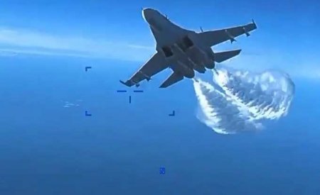 Шойгу представил к госнаградам лётчиков Су-27, встретивших MQ-9 Reaper над Чёрным морем