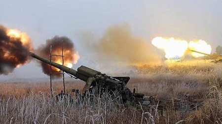 Последний путь снабжения ВСУ в Артёмовске под огнём российской артиллерии (ВИДЕО)