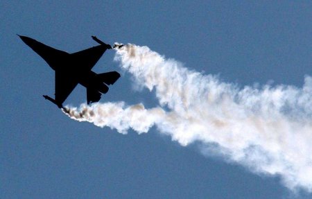 НОЧЬ Нидерланды рассматривают возможность предоставления Украине F-16
