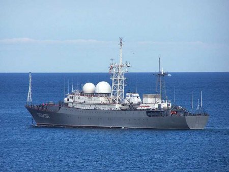 Морские дроны пытались атаковать корабль Черноморского флота, — Минобороны