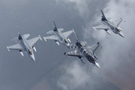 Решение о передаче Украине истребителей F-16 уже принято, — спикер ВВСУ